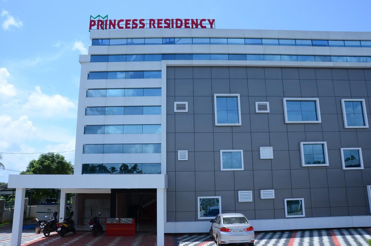 Princess Residency Nedumbassery Kültér fotó